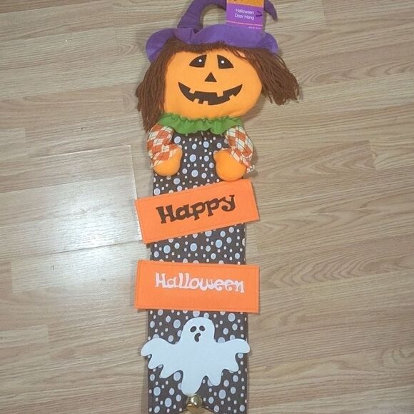 NWT Spooky Happy Halloween Door Hang - Picture 7 of 7